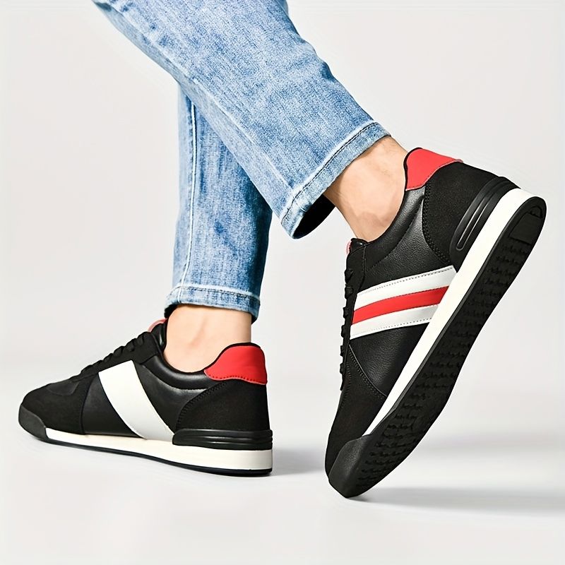 Sideline Leather Sneakers Belleza & Glamour 