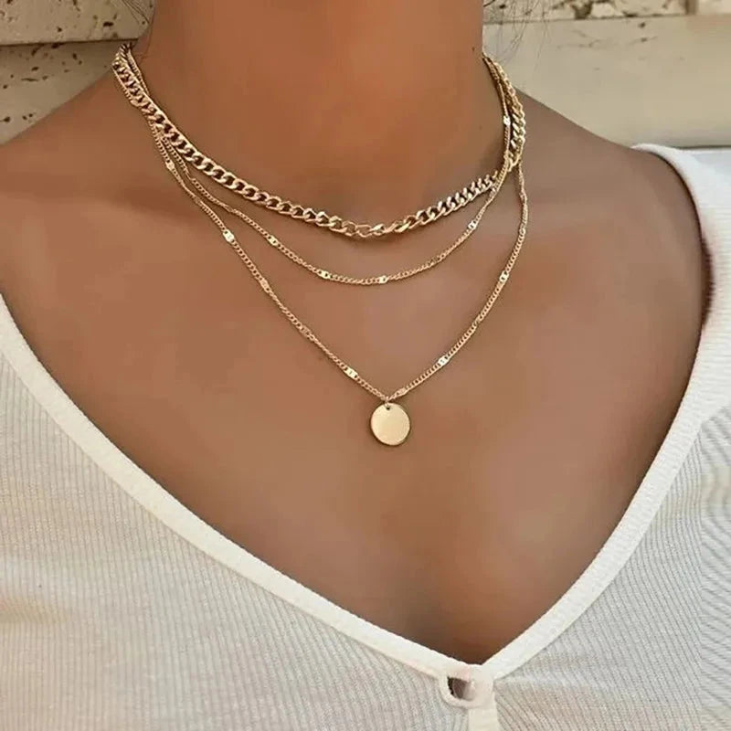 Various delicate necklaces Belleza & Glamour 10 - ouro 
